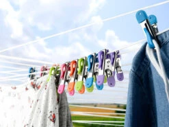 Pearl 20 Pinces à Linge Avec Clips De Suspension Extérieurs Et Soft Grip, 5 Coloris -Maison Produit Magasin 20 pinces a linge avec clips de suspension exterieurs et soft grip 5 coloris ref NX8368 2 2