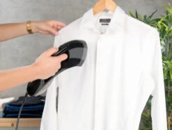 Défroisseur Vapeur & Mini Fer à Repasser 2 En 1 -Maison Produit Magasin defroisseur vapeur mini fer a repasser 2 en 1 ref NX6880 1