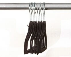 Pearl 10 Cintres ''gain De Place'' 18 Pearl 10 Cintres ''gain De Place'' -Maison Produit Magasin lot de 10 cintres gain de place ref NC2964 5 1